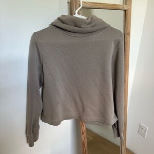 Zara Cozy Taupe Women's Sweater